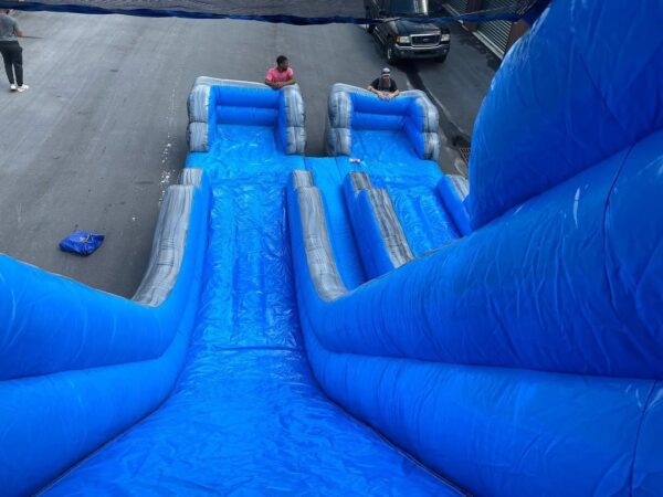 HUGE 25ft Dual Lane Waterslide - Image 5